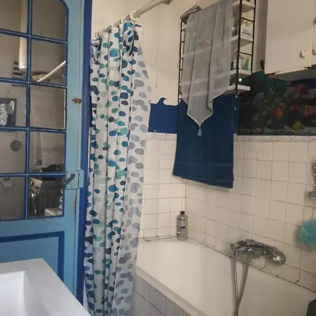 Chambre Privee Avec Sdb Partagee Chez L'habitant A 10mn De La Mer * Ницца