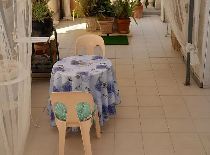Chambre Privee Avec Sdb Partagee Chez L'habitant A 10mn De La Mer *